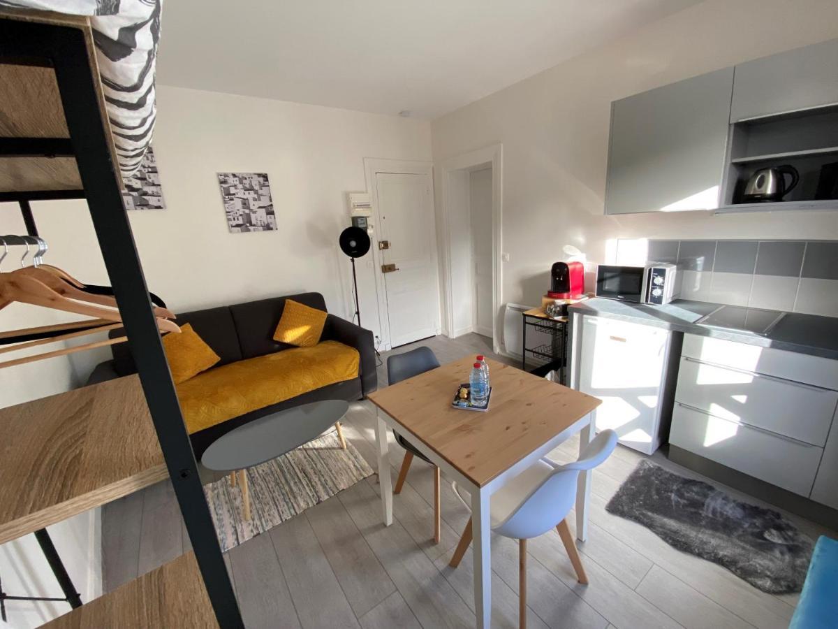 Enghien-Les-Bains : Studio Au Coeur Du Centre Ville Екстер'єр фото